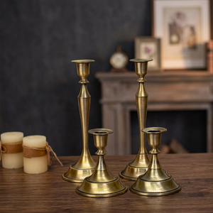 Nueva Colección, Estilo Moderno, Candelabro de Hierro Dorado Hecho a Mano, Duradero, para Decoración del Hogar - Product Image 4