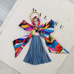 Porte-clés de sac à main pour femmes, tendance, en métal tissé à la main, écologique, durable, avec pendentif en forme de pompon, style coréen, vente chaude - Product Image 5