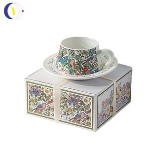 Service de table vintage au design floral et d'oiseaux en aquarelle, style médiéval, pour le thé de l'après-midi - Tasse à café avec soucoupe et coffret cadeau - Product Image 5