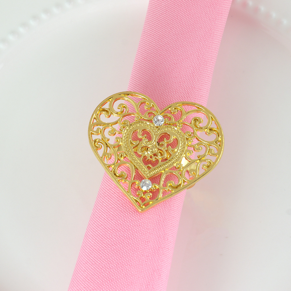 Valentine's Day Heart-Shaped Diamond-Encrusted Napkin Ring Creative Design for Hotel & Restaurant Decoration