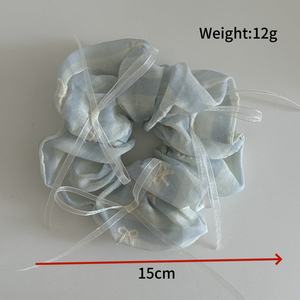 Diadema con Lazo de Tela Ajustable con Diseño de Rayas Dulces, Accesorio para el Cabello - Product Image 3