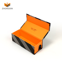 Boîtes cadeaux d'emballage en papier pour lunettes de soleil en carton à rabat magnétique de luxe avec logo personnalisé