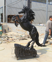 Vente flash : sculpture de cheval en bronze poli grandeur nature, statue de jardin