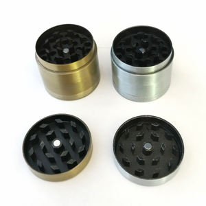 Bulldog Grinder Metal 40mm - Product Image 3
