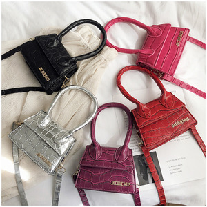 2025 femmes petit bandoulière sacs à main dames Mini <span class=keywords><strong>cuir</strong></span> concepteur sacs à main Logo personnalisé mignon sac à bandoulière pour filles <span class=keywords><strong>porte</strong></span>-<span class=keywords><strong>clés</strong></span> - Product Image 1