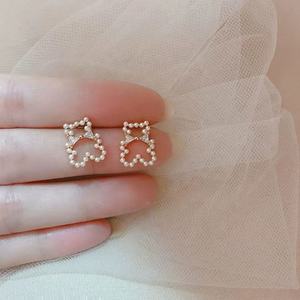 Nouvelles boucles d'oreilles tendance en fausses perles pour femmes, design fleur en cristal, style coréen, bijoux de fête et de mariage - Product Image 6