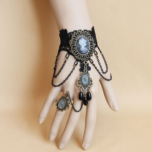 Makeup Ball Schwarze Spitze Sexy <span class=keywords><strong>Vintage</strong></span> Spitze Kristall Armband mit Ring integrierte Kette - Product Image 5