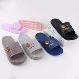 Zapatillas de almohada de EVA con logotipo personalizado para mujer, zapatillas de espuma ligeras con plataforma EVA para casa, zapatillas deslizantes para el hogar y el baño