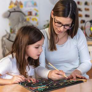 <span class=keywords><strong>Livre</strong></span> de <span class=keywords><strong>dessin</strong></span> pour enfants, modèle haut de gamme, bricolage, OEM, papier à <span class=keywords><strong>dessin</strong></span> coloré pour enfants, papier à gratter pour enfants - Product Image 3