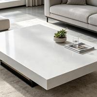 Style Chaleureux et Polyvalent, Grande Dalle de Marbre Naturel Beige Sable Blanc Idéale pour les Scènes de Sol de Salon dans une Maison Chaleureuse.