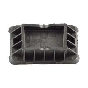 แผ่นรองแม่แรงยก BMW ซีรีส์ 5 E60 E61 X3 X4 รุ่น 51717065919 ทำจากพลาสติก สำหรับยึดตำแหน่งแม่แรงยกช่วงล่าง - Product Image 1