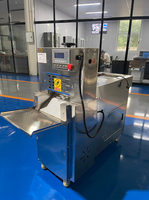 Trancheuse à viande industrielle automatique pour kebab, 4 rouleaux, base sur pied, machine à coupes épaisses, moteur haute efficacité, puissance 3 kW