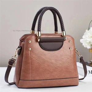 Hot Sale Pu Leather Girl Bags Ladies Bags Luxury Trendy Handbags and <b>Purses</b> for Women - Product Image 4