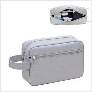 Bolsa Organizadora de Viaje Impermeable de Gran Capacidad para Mujer, Bolsa de Maquillaje Cosmética Oxford con Logotipo Personalizado, Portátil, Hecha de Poliéster - Product Image 3