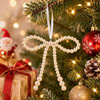 Offre Spéciale Décoration de Noël pour la Maison : Mini Pendentif Scène Festive avec Perle, Nœud et Flocon de Neige pour Arbre de Noël