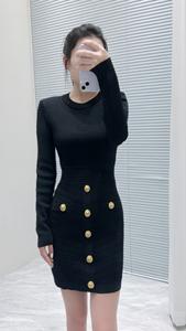 Nuovo abito di alta qualità <span class=keywords><strong>in</strong></span> <span class=keywords><strong>maglia</strong></span> 2025 autunno inverno stile donna Button déco manica lunga bianco <span class=keywords><strong>rosa</strong></span> nero aderente maglione abito - Product Image 5