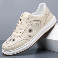 Chaussures de sport pour hommes en cuir véritable respirantes, légères, antidérapantes, avec une augmentation de la hauteur de 6 cm, fermeture à bande élastique, style sportif
