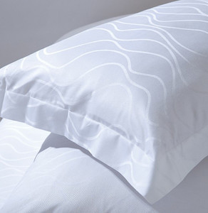 Rouleau <span class=keywords><strong>de</strong></span> tissu 100% <span class=keywords><strong>coton</strong></span> teint uni Jacquard personnalisé <span class=keywords><strong>Satin</strong></span> tissé haut <span class=keywords><strong>de</strong></span> gamme avec Dobby Style 300TC Nombre <span class=keywords><strong>de</strong></span> <span class=keywords><strong>fils</strong></span> Résistant au rétrécissement - Product Image 5