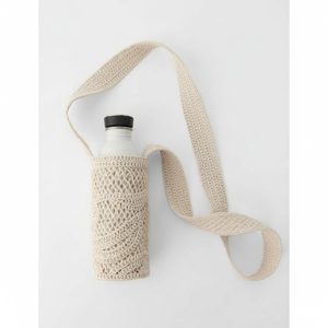 Porte-bouteilles en jonc de mer tissé écologique avec un accessoire de maison haut de gamme au design animal unique, parfait pour les anniversaires - Product Image 1