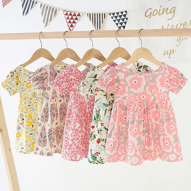 Mùa Hè Cô Gái Dresses Ngắn Tay Áo Hoa Dâu Tây In Trẻ Em Công Chúa Ăn Mặc Bé Trẻ Em Cotton Phong Cách Giản Dị Trẻ Em Quần Áo