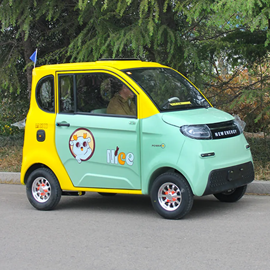 רכב קטן למבוגרים מכוניות טהור סגור EV טוסטוס 2 מושבים 4 גלגלים למבוגרים מכוניות מיני חשמליות