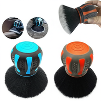 Brosse de nettoyage automobile ergonomique à poignée en caoutchouc, poils doux, pour tableau de bord, aérateurs et intérieur – Outil de nettoyage auto