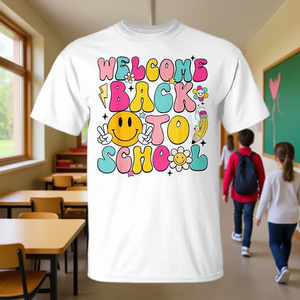 Camiseta de bienvenida de regreso a la escuela, manga corta, cuello redondo, unisex, diseño retro para niños - Product Image 3