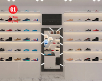 Conception de projet de boutique de chaussures de luxe, présentoir élégant pour chaussures, présentoir pour baskets, présentoir pour chaussures, vitrine