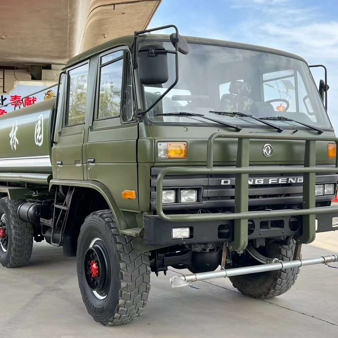 Полноприводный грузовик Dongfeng