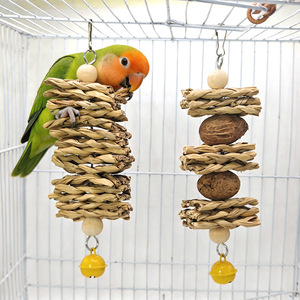 Palo masticable de mango y madera de salgueiro para aves, con campana, para periquitos y agapornis, juguete natural para masticar - Product Image 1