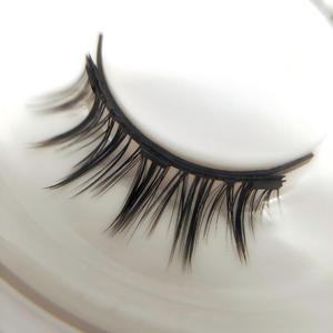 Faux cils magnétiques, tout en un, avec 10 aimants, fibres synthétiques pour un look naturel, style européen et américain - Product Image 2