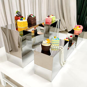 Support de présentation de desserts hexagonal de haute qualité en fer Furun pour les décorations de mariage et d'événements festifs - Product Image 5