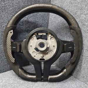 कार्बन फाइबर स्टीयरिंग व्हील के लिए एलईडी कार्बन फाइबर स्टीयरिंग व्हील - Product Image 4