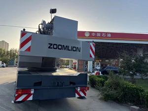 Grue sur camion d'occasion Zoomlion ZTC301V d'origine chinoise, 230 tonnes, 30t, avec moteur, roulement et boîte de vitesses, en promotion - Product Image 6