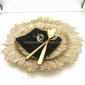 Assiettes de présentation en verre colorées pour décoration de table de mariage – Vente en gros - Product Image 1