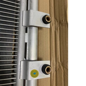 คอนเดนเซอร์แอร์รถยนต์สำหรับรถขุด XCMG 370 ขนาด 533*470*20 มม. - Product Image 4