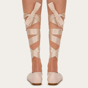 รองเท้าส้นตึกไซส์ใหญ่ 46 สำหรับผู้หญิง แบบผูกเชือก ทรงกว้าง รองเท้าบัลเล่ต์หัวแหลม กันลื่น ใส่ได้ทั้งฤดูหนาว ฤดูใบไม้ร่วง ฤดูร้อน เหมาะสำหรับใส่ทำงาน - Product Image 3