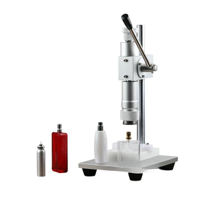 Máquina Manual para Engarzar y Tapar Frascos de Perfume con Componentes Centrales de Engranajes, 1 Año de Garantía para Plantas de Fabricación - Product Image 1