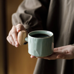 แก้วเซรามิคกาแฟกล้วยหอมเฮเซลนัท ลายเรียบง่าย สไตล์จีนใหม่ สำหรับใช้ในบ้าน - Product Image 1