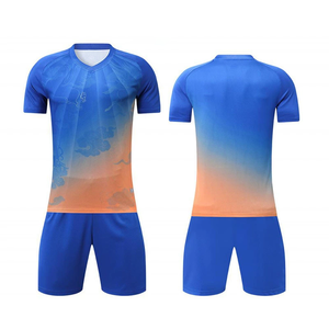 Nuevo Conjunto de Uniforme de Fútbol con Logotipo Impreso, Antibacteriano, 100% Poliéster, Conjunto de Camiseta de Fútbol para Entrenamiento - Product Image 4