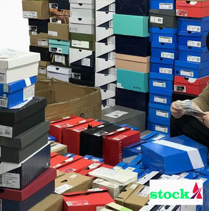 รองเท้ากีฬาตาข่ายระบายอากาศอเนกประสงค์คลาสสิกและมีสไตล์ ไม่เหงื่อ สบายสำหรับทั้งชายและหญิง สวมใส่ได้ทุกวันในฤดูใบไม้ผลิ - Product Image 3