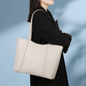 Sac fourre-tout en cuir véritable pour femmes, couleur unie, minimaliste, ouvert, pour usage quotidien, sac à bandoulière de grande capacité, sac à main pour le travail et le bureau - Product Image 4