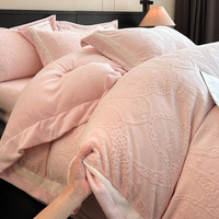 Housse de couette d'hiver Queen en velours laiteux, ensemble quatre pièces, housse de couette chaude sculptée 7D, épaissie double face