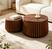 Ensemble de tables basses gigognes en bois massif de style médiéval, à cannelures verticales, avec rangement, pour salon et canapé
