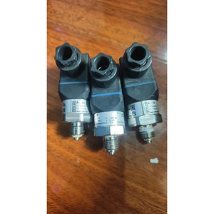 Capteur de pression WiKA 0,1 Mpa Abs 4-20 mA 8-30 V IP65 Fabriqué en Allemagne - Product Image 2