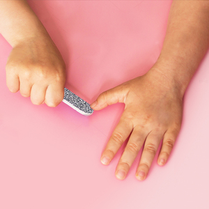 Juego de pintura de <span class=keywords><strong>uñas</strong></span> para niños GP, juego de princesa para niñas pequeñas, Kit de pintura facial y belleza, esmalte de <span class=keywords><strong>uñas</strong></span> Real para regalo de juguetes de cumpleaños - Product Image 4