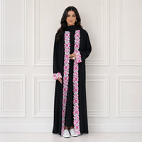 Ensemble Abaya élégant Loriya 3 pièces avec dentelle florale, cardigan ouvert, robe intérieure et hijab en mousseline, vêtements modestes pour femmes musulmanes