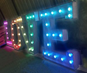 Cartelera <span class=keywords><strong>LED</strong></span> Personalizada con Letras de Luz, Cartelera con Iluminación LOVE, <span class=keywords><strong>Canal</strong></span> Publicitario <span class=keywords><strong>para</strong></span> Fiestas de Boda, Decoraciones al Aire Libre - Product Image 5