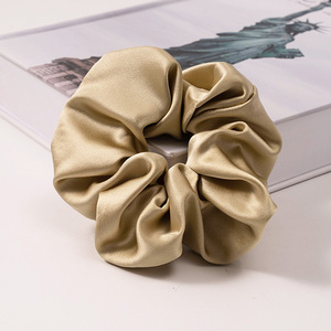 Set di Elastici per Capelli in Seta di Gelso 100% OEM all'Ingrosso, Morbidi Accessori per la Cura dei Capelli da Donna - Product Image 1