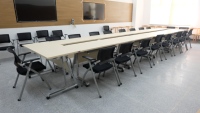 Table de conférence pliante en bois avec pieds en alliage d'aluminium HONGJI pour usage domestique, bureau et supermarché Guangdong HD13B